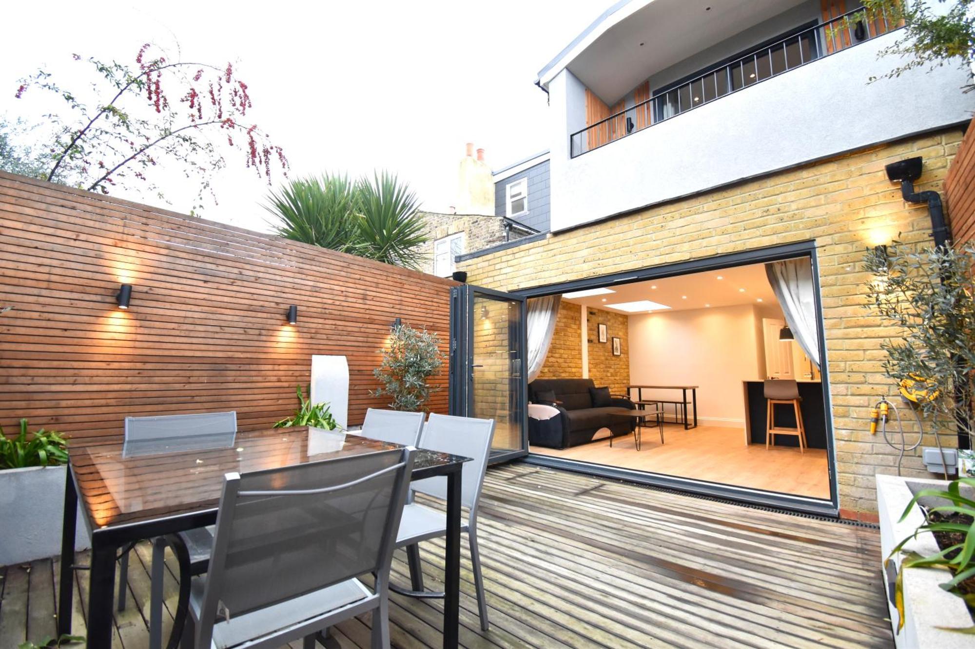 Stunning 2 Bed Apartment London Luaran gambar